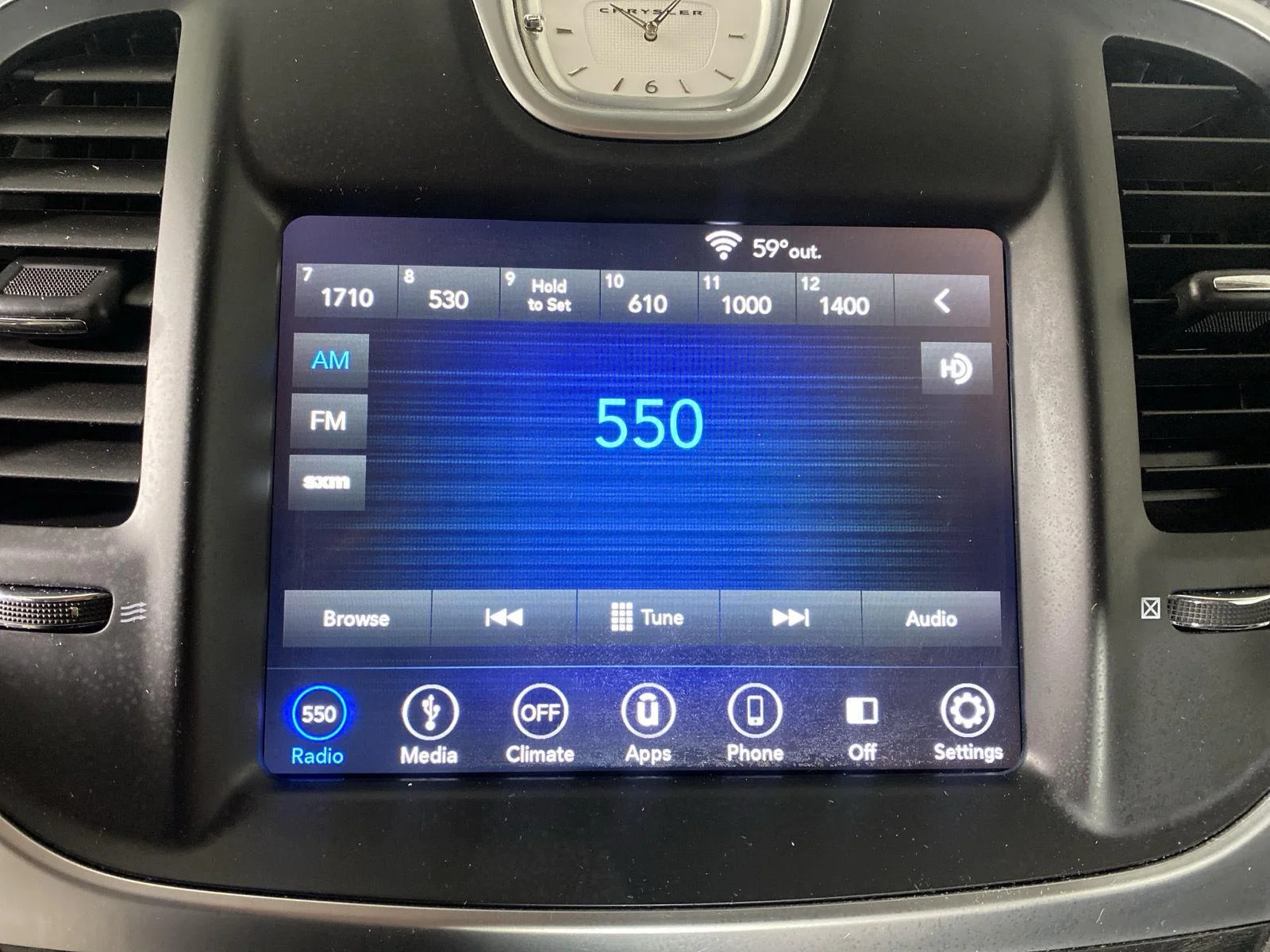 Used 2019 Gloss Black Chrysler Touring image 20