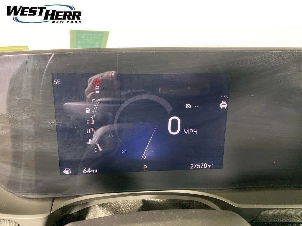 Used 2025 Summit White Buick Sport Touring FWD image 2