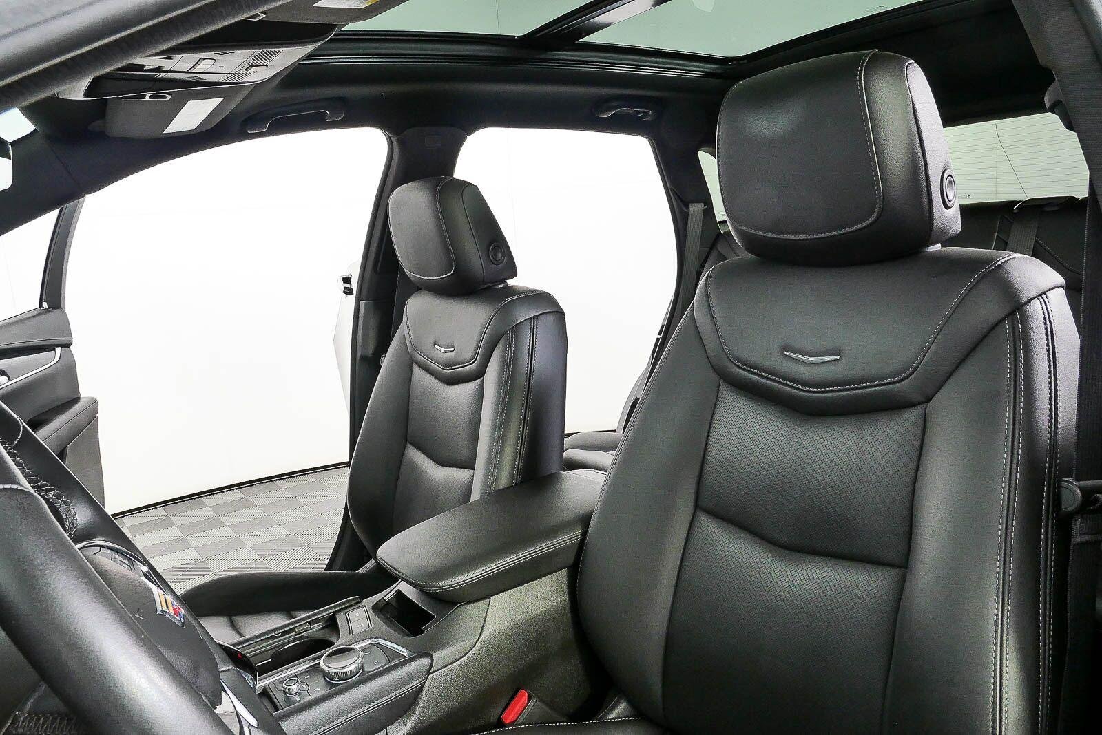Used 2023 Stellar Black Metallic Cadillac Premium Luxury image 5