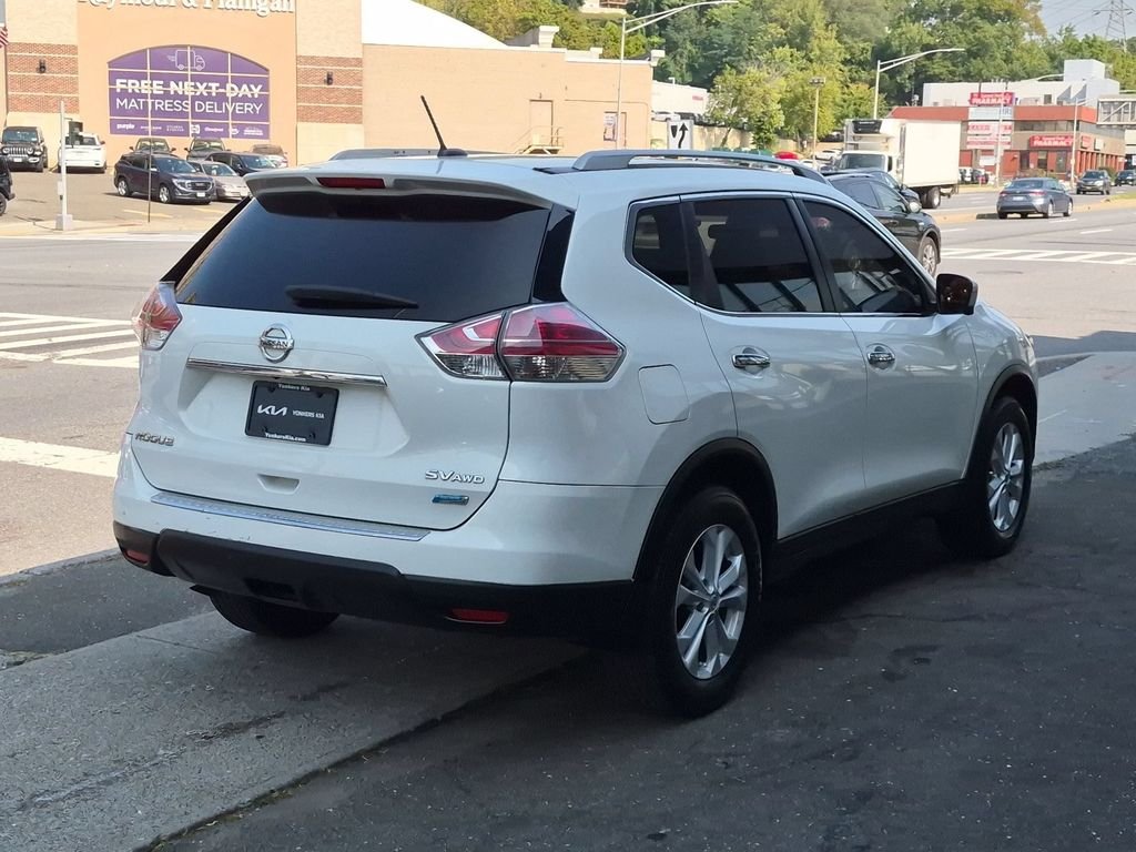Used 2014 White Nissan SV image 5