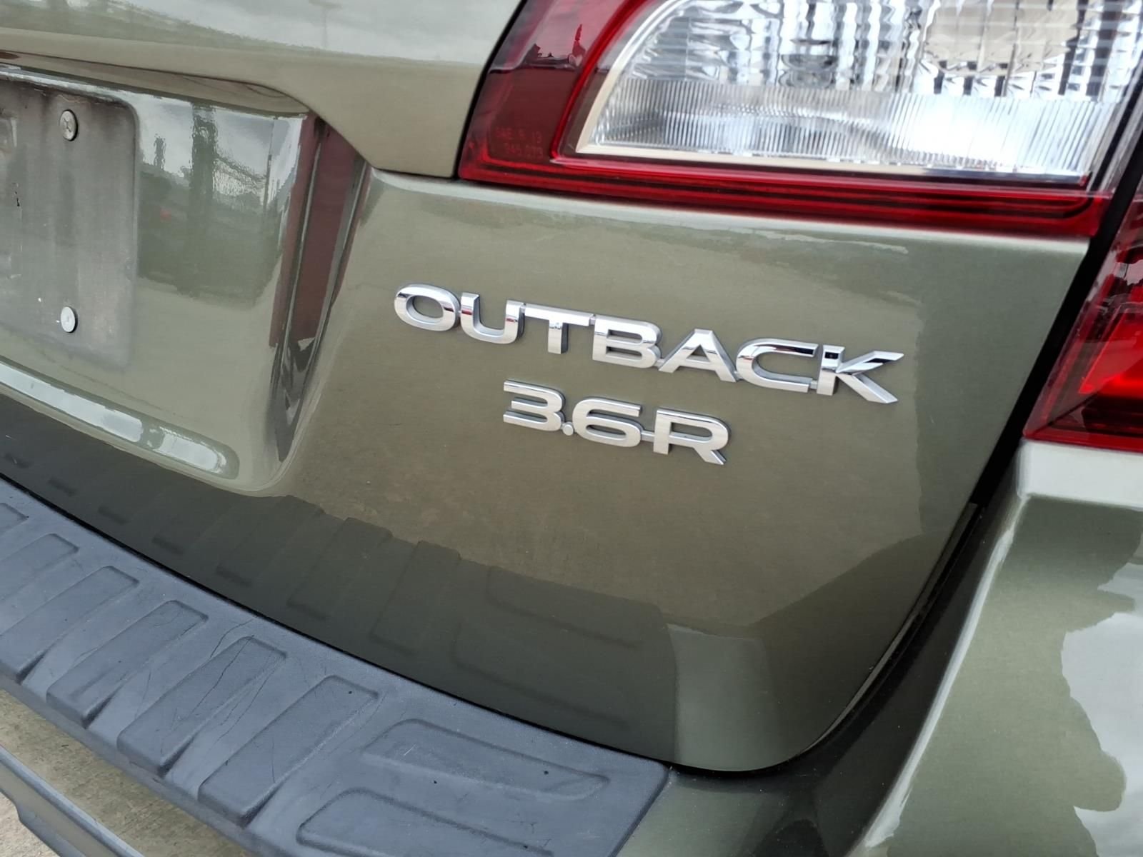 Used 2019 Green Metallic Subaru 3.6R image 7