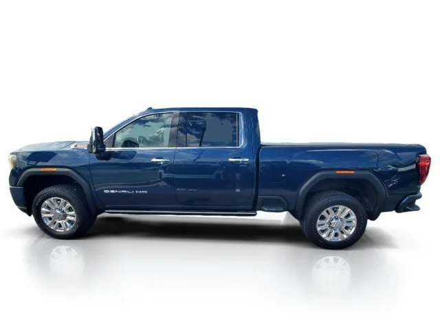Used 2023 PACIFIC BLUE METALLIC GMC Denali image 4