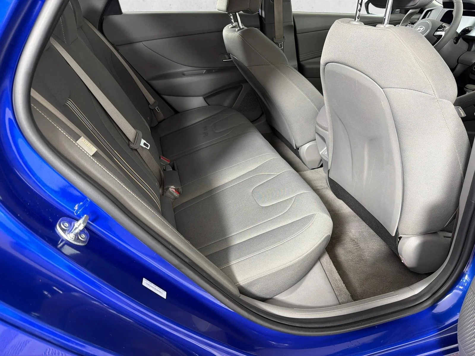 Used 2025 Gray Hyundai SEL Sport image 15