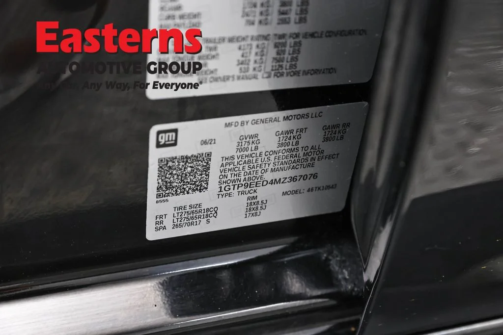 Used 2021 Black GMC AT4 image 38