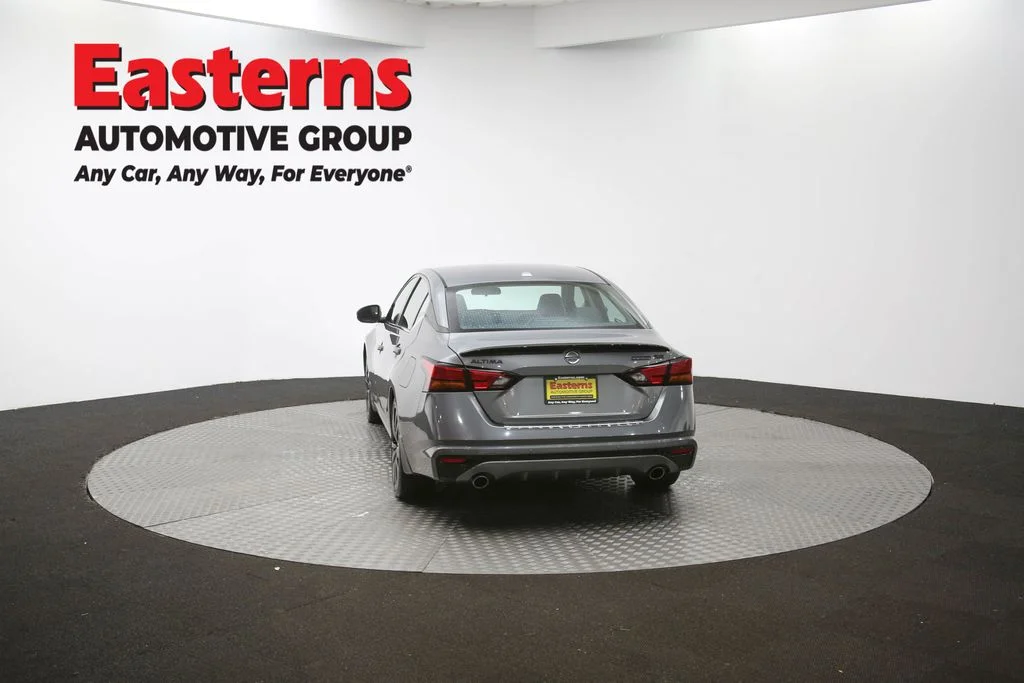 Used 2022 Gray Nissan 2.5 SR image 64