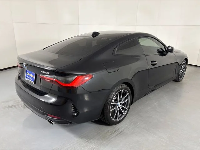 Used 2022 Black BMW 430i xDrive image 8