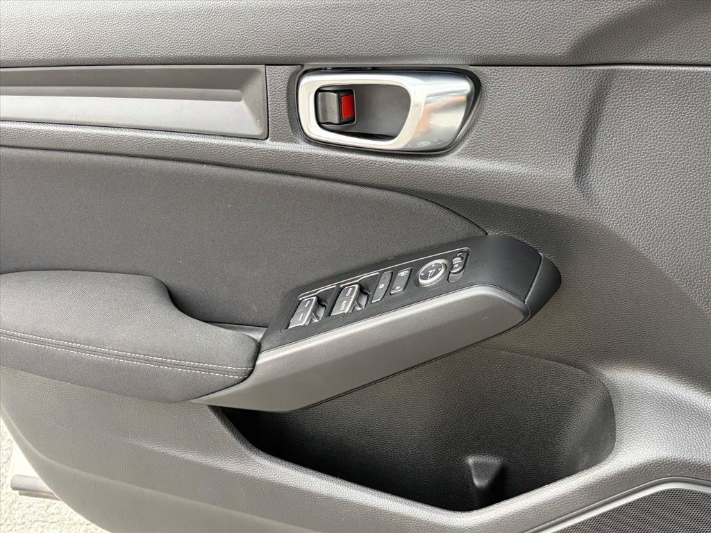 2024 Honda Civic Hatchback LX - Photo 43