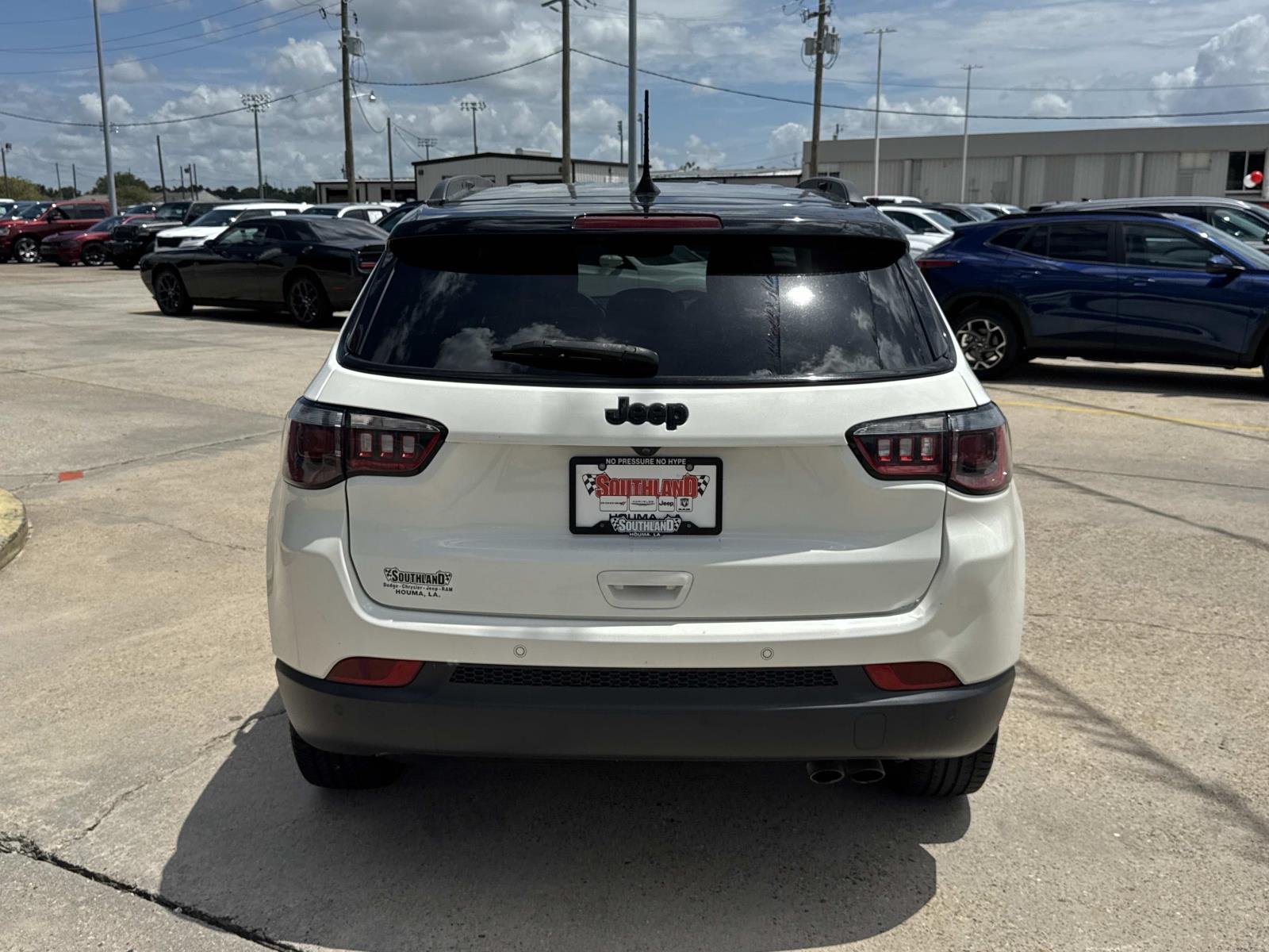 Used 2021 White Clearcoat Jeep Altitude image 6