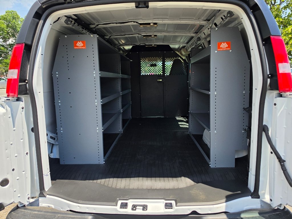 New 2026 Summit White Chevrolet Work Van image 6
