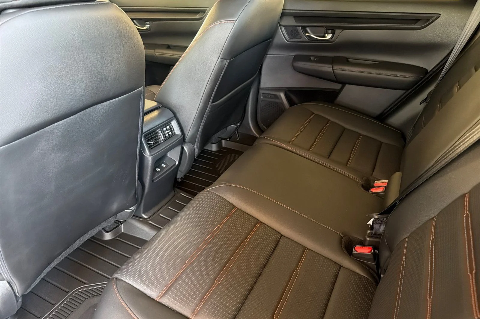 Certified Used 2026 Meteorite Gray Metallic Honda Sport-L image 13