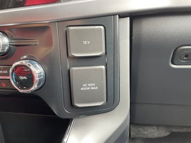 New 2026 Carbonized Gray Metallic Ford XLT image 35
