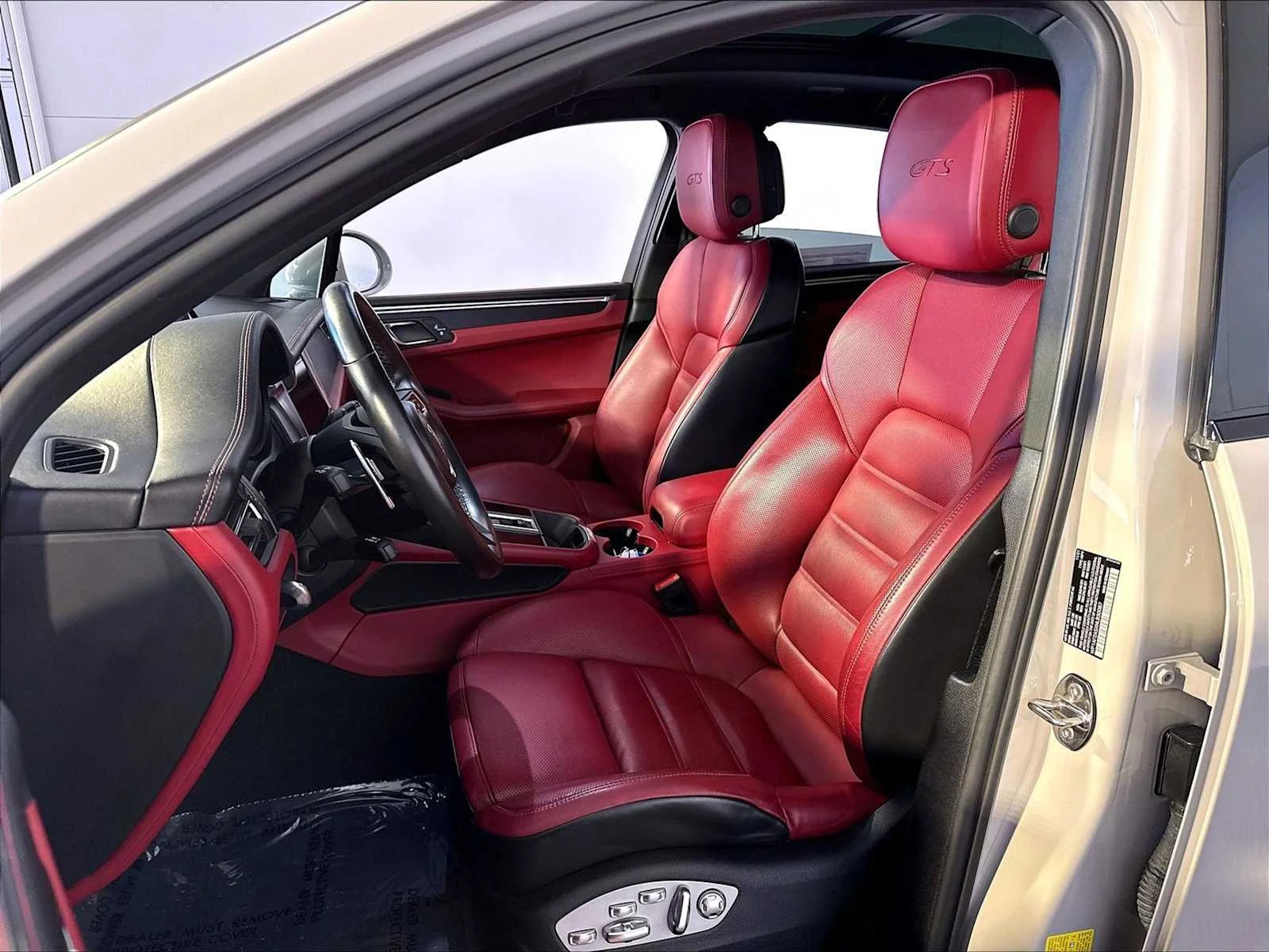 Certified Used 2022 Chalk Porsche GTS image 5