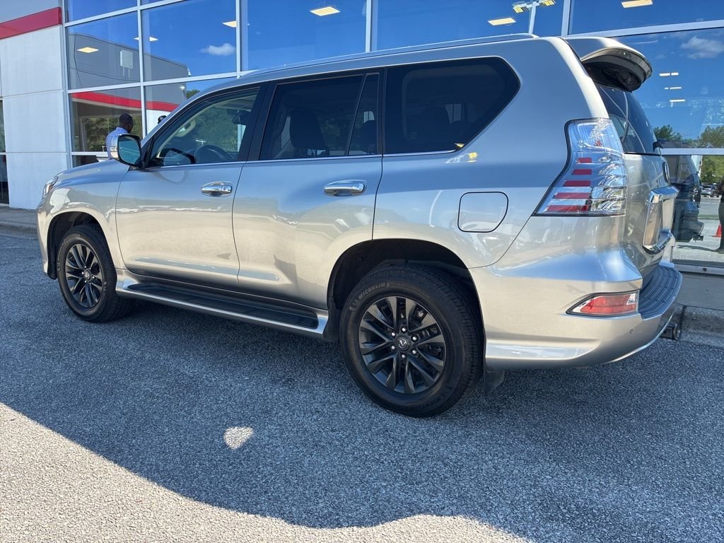 Used 2020 Gray Lexus 460 image 2