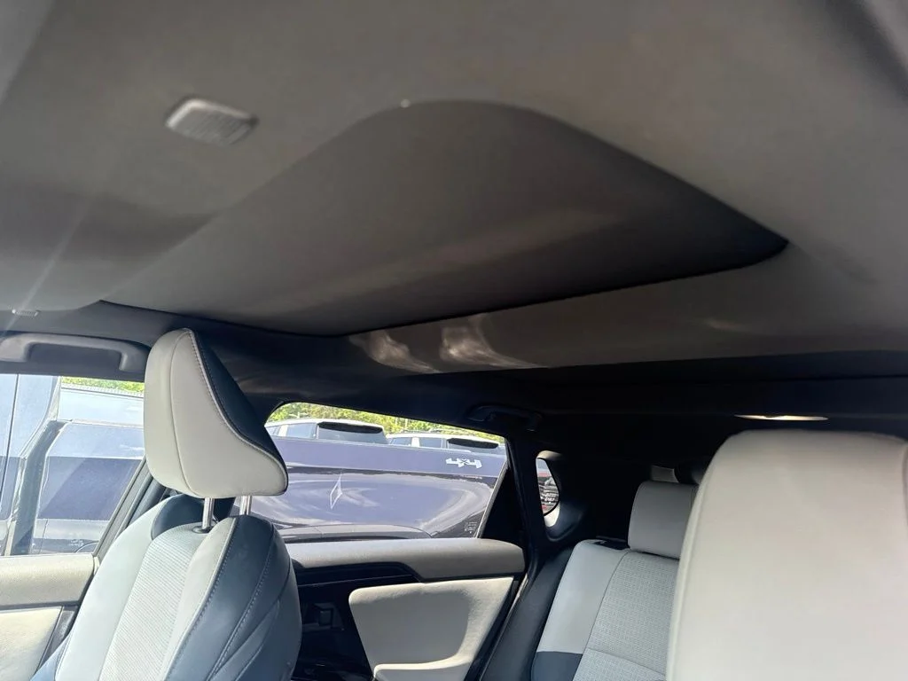 Used 2023 White Subaru Touring image 4