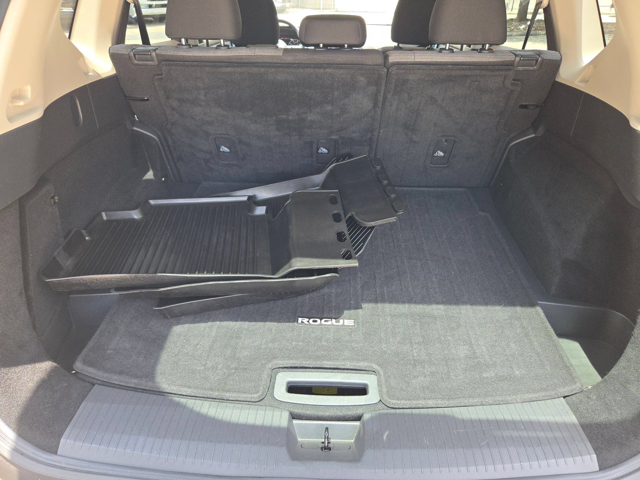 Used 2023 Gun Metallic Nissan SV image 24
