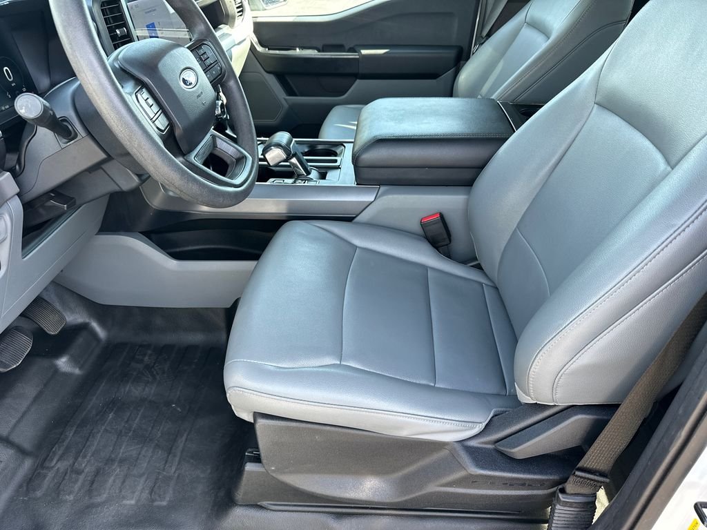 Certified Used 2023 Oxford White Ford Pro image 9