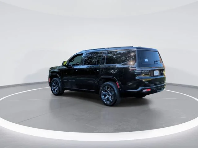 New 2026 High Gloss Black Exterior Paint Jeep Limited Altitude image 6