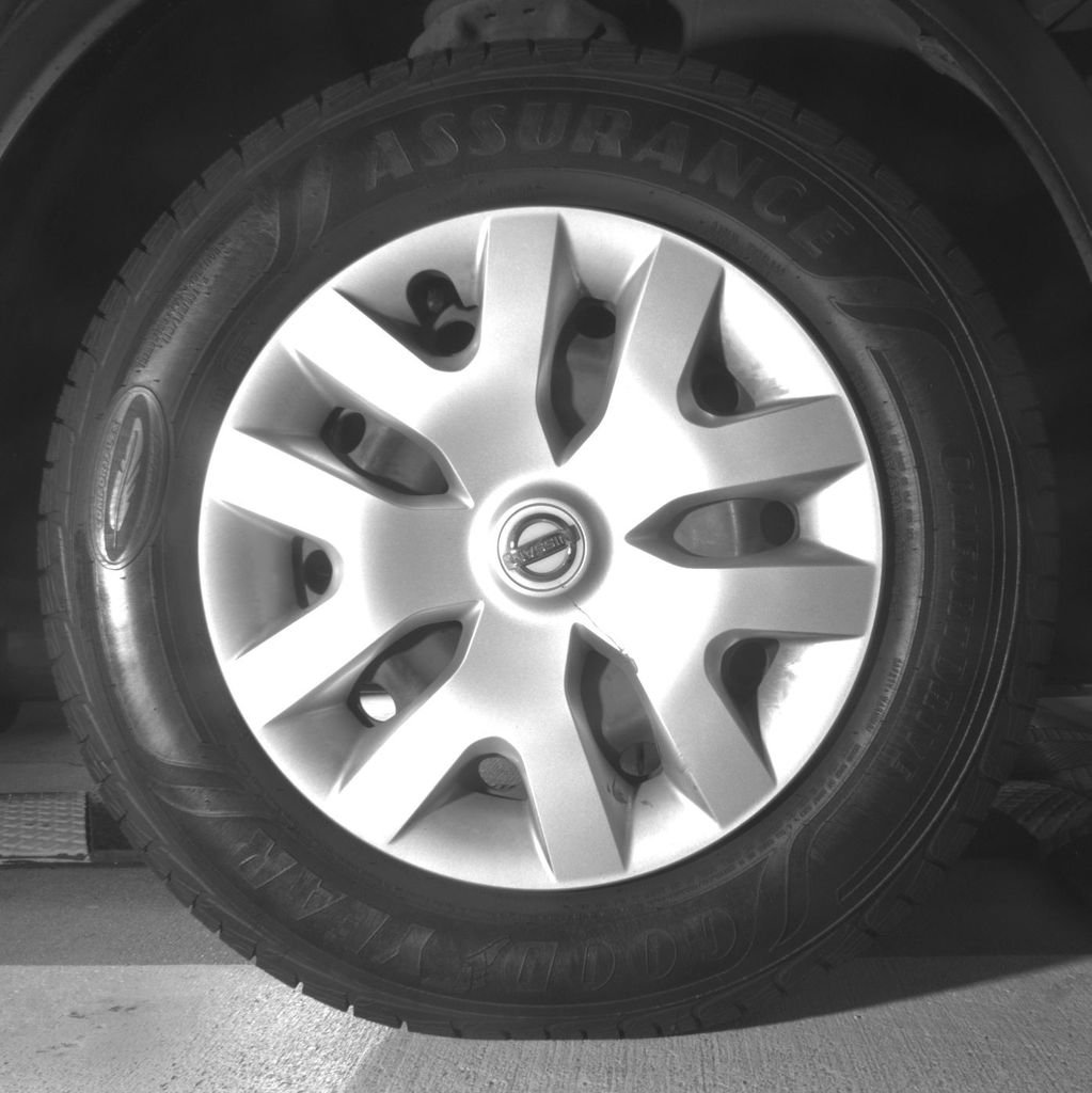 Used 2020 Black Nissan S image 12