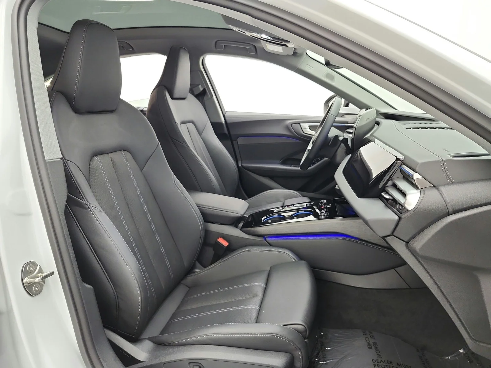Used 2025 Glacier White Metallic Audi Premium Plus image 19
