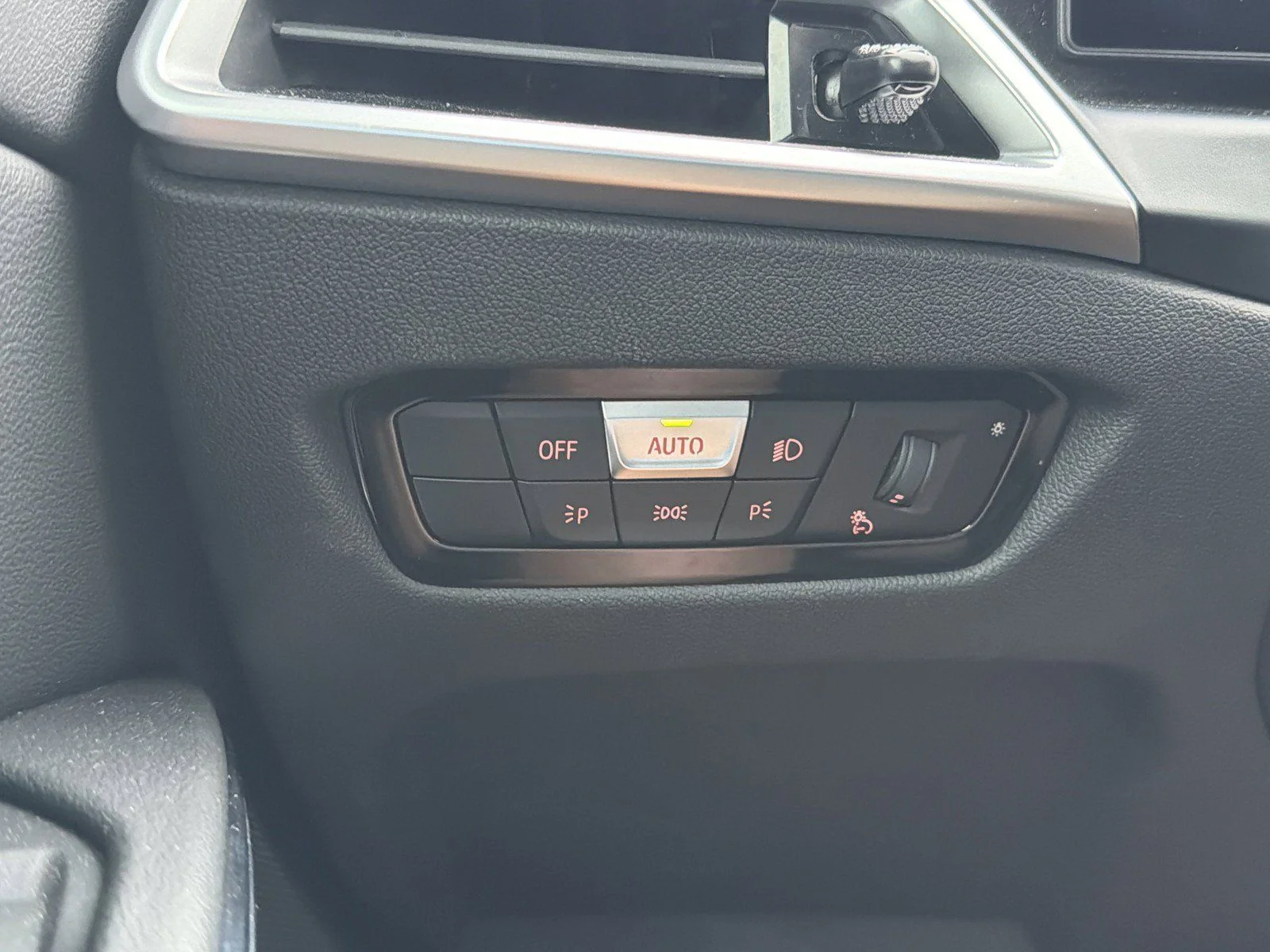 New 2025 Jet Black BMW 330i image 27