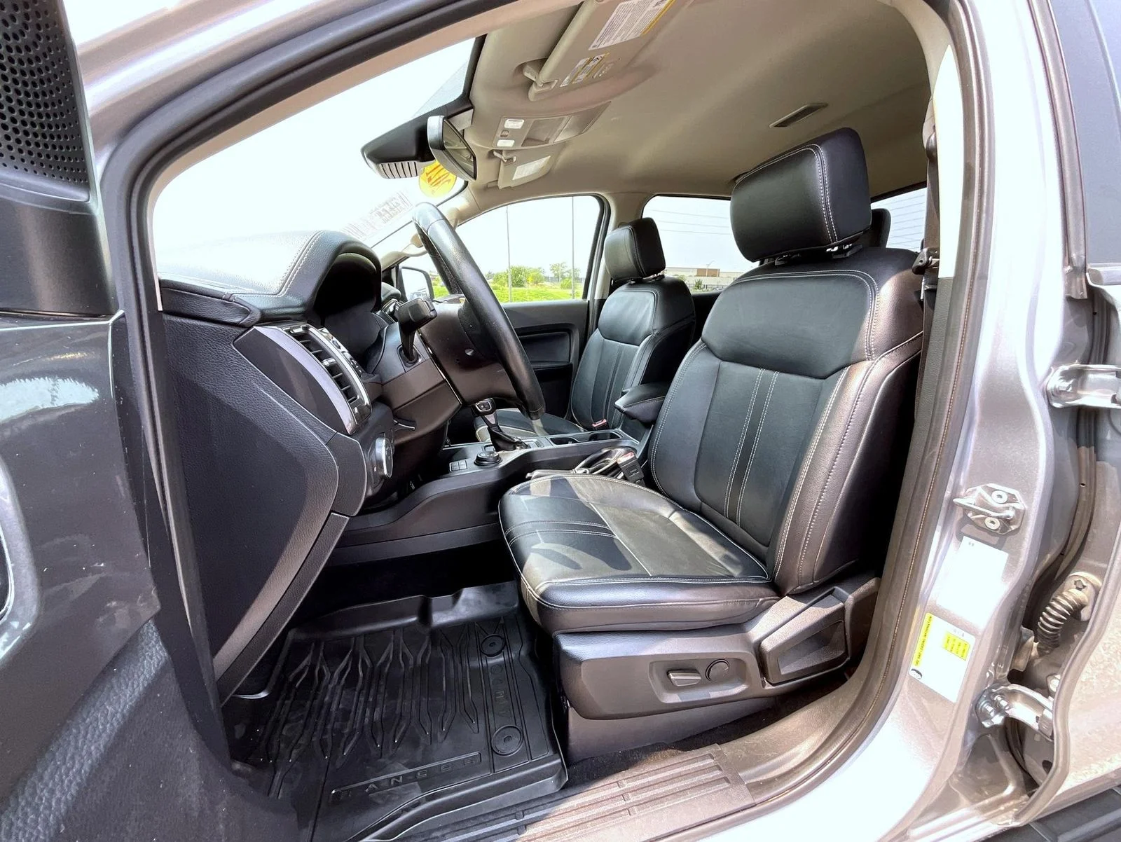 Used 2021 Silver Ford Lariat image 10