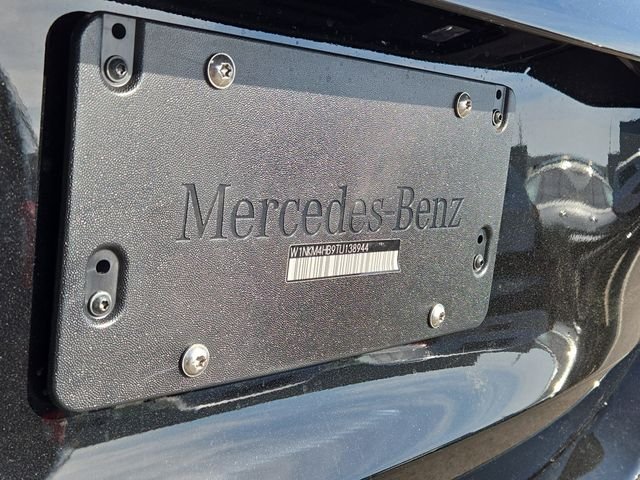 New 2026 Black Mercedes-Benz GLC300 image 32