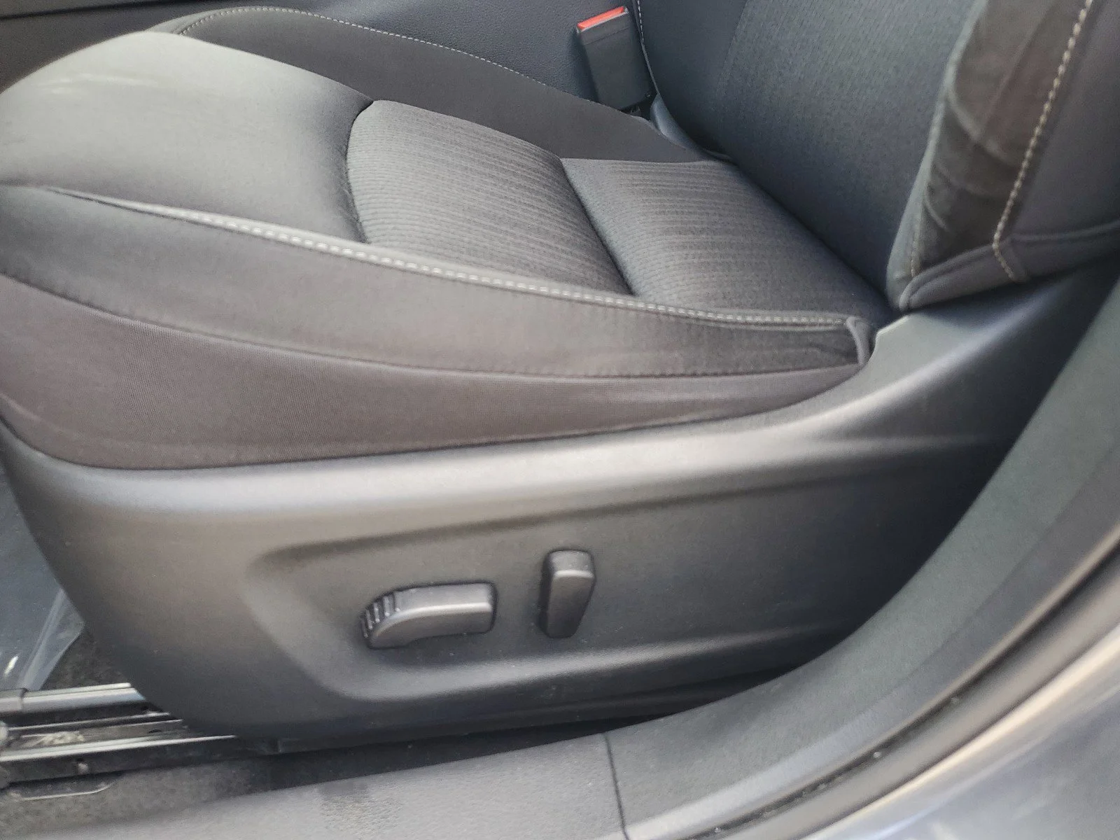 Used 2019 Gun Metallic Nissan 2.5 S image 10