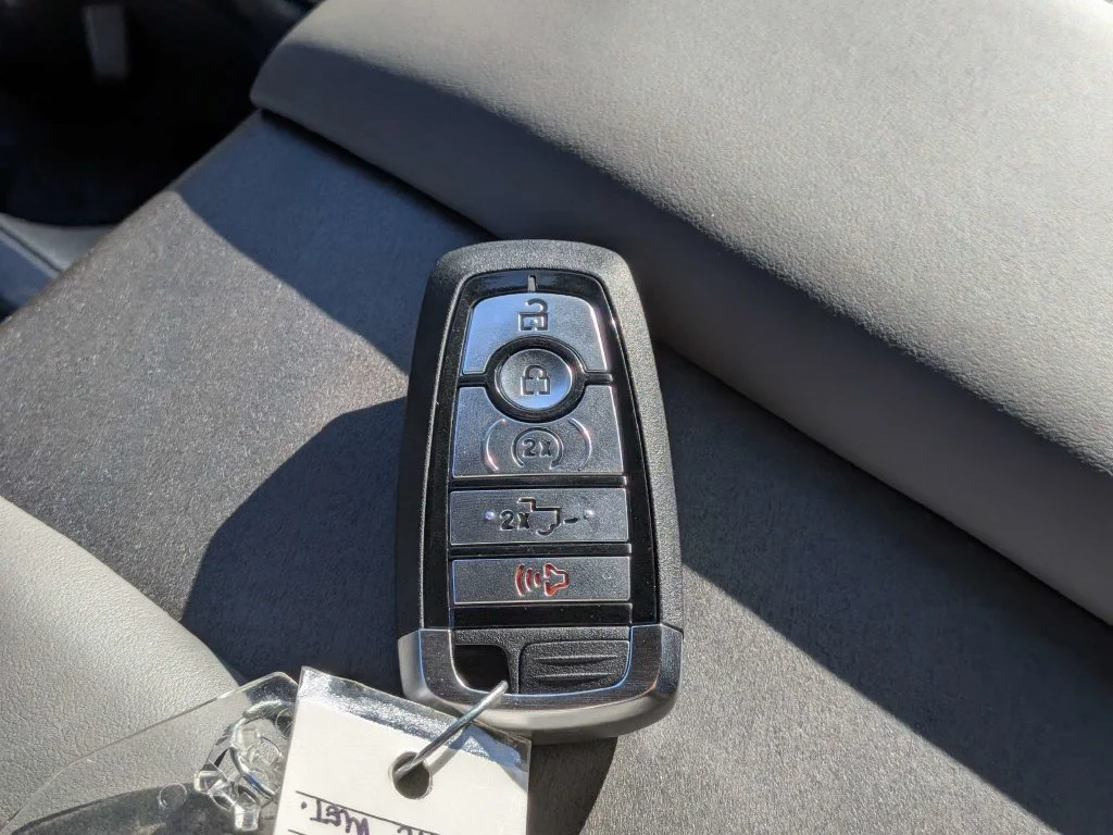 New 2026 Star White Metallic Tri-Coat Ford Platinum® image 27