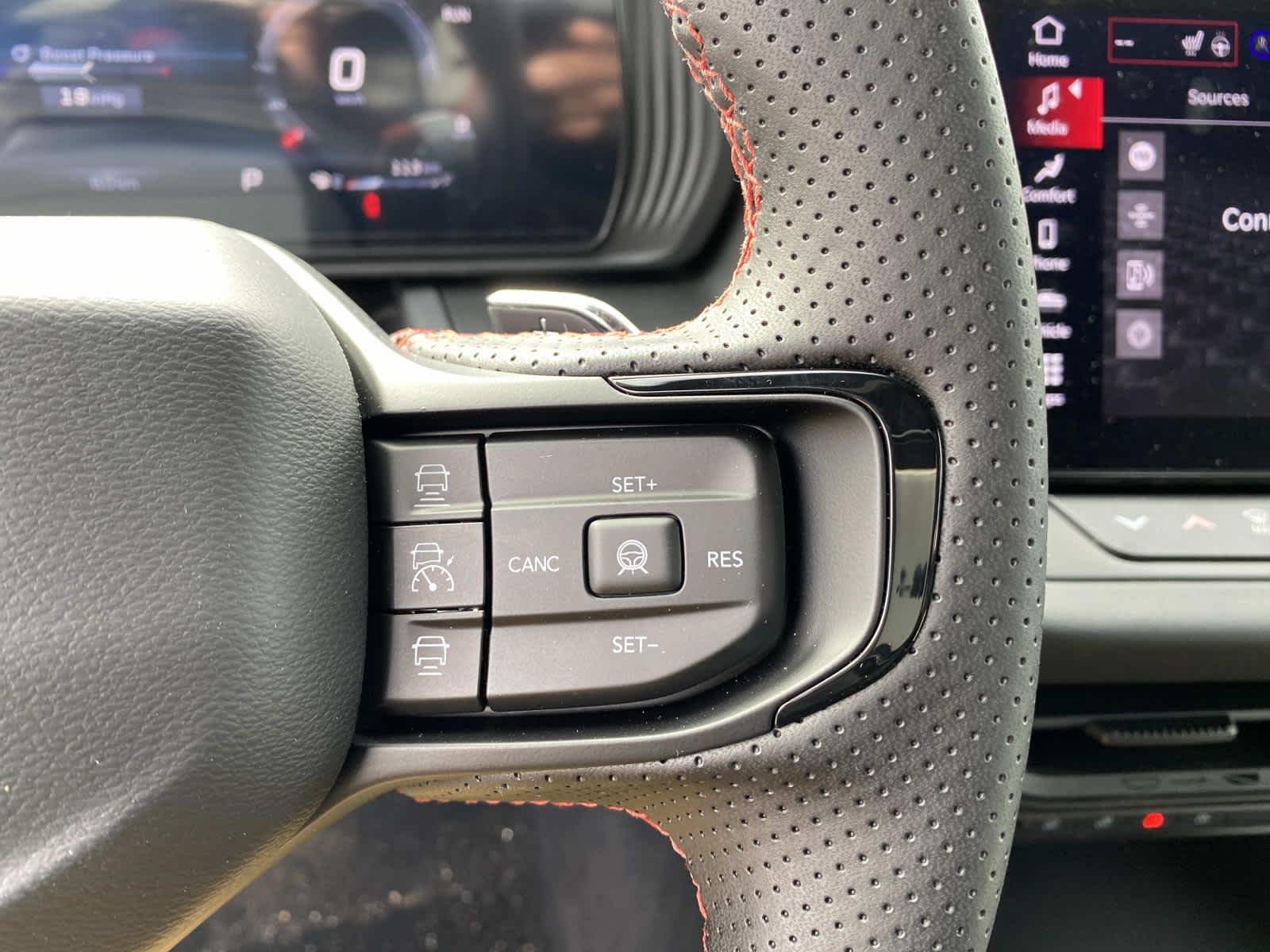 New 2026 Bludicrous Exterior Paint Dodge R/T image 13