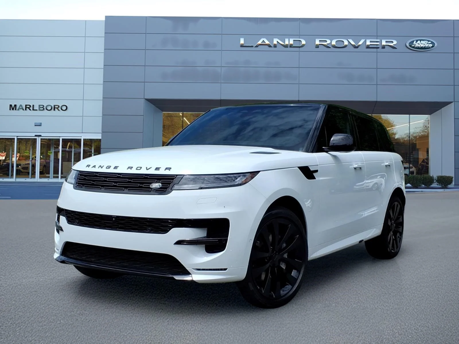 New 2026 Fuji White Land Rover Dynamic SE image 1