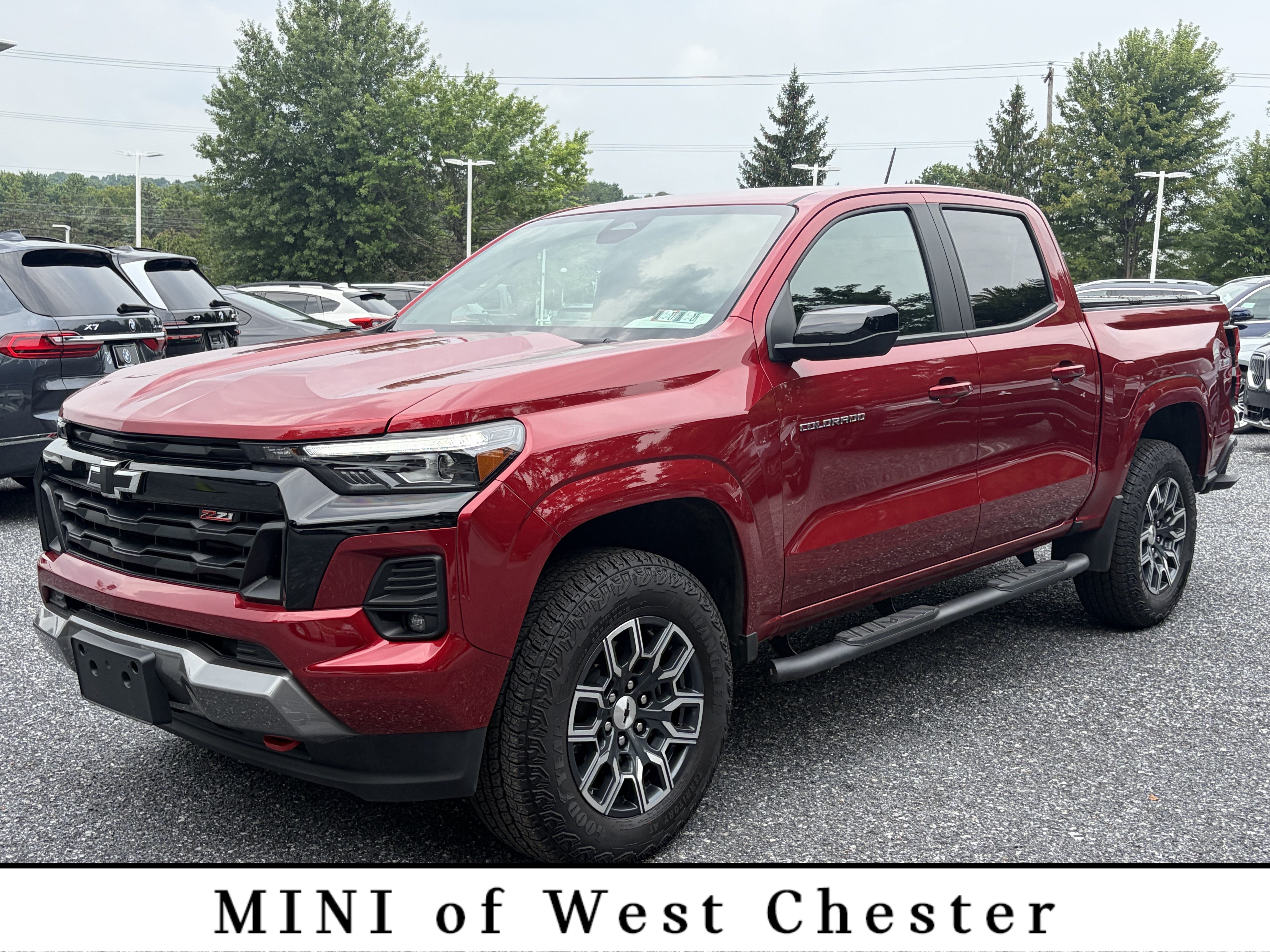 Used 2025 RADIANT RED TINTC Chevrolet Z71 image 1