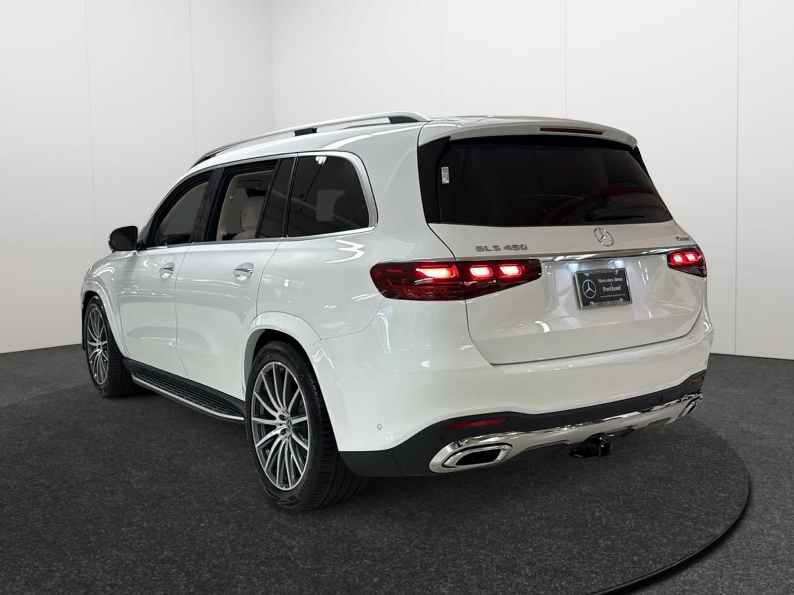 New 2026 Polar White Mercedes-Benz GLS 450 image 6