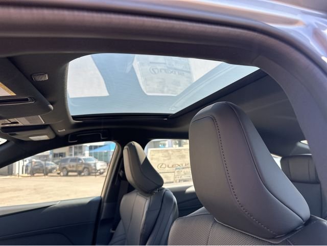 2026 Lexus ES BEV 350e Premium - Photo 15