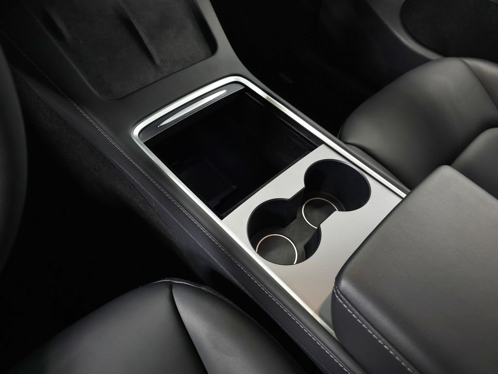 Used 2024 Stealth Gray Tesla Long Range image 32