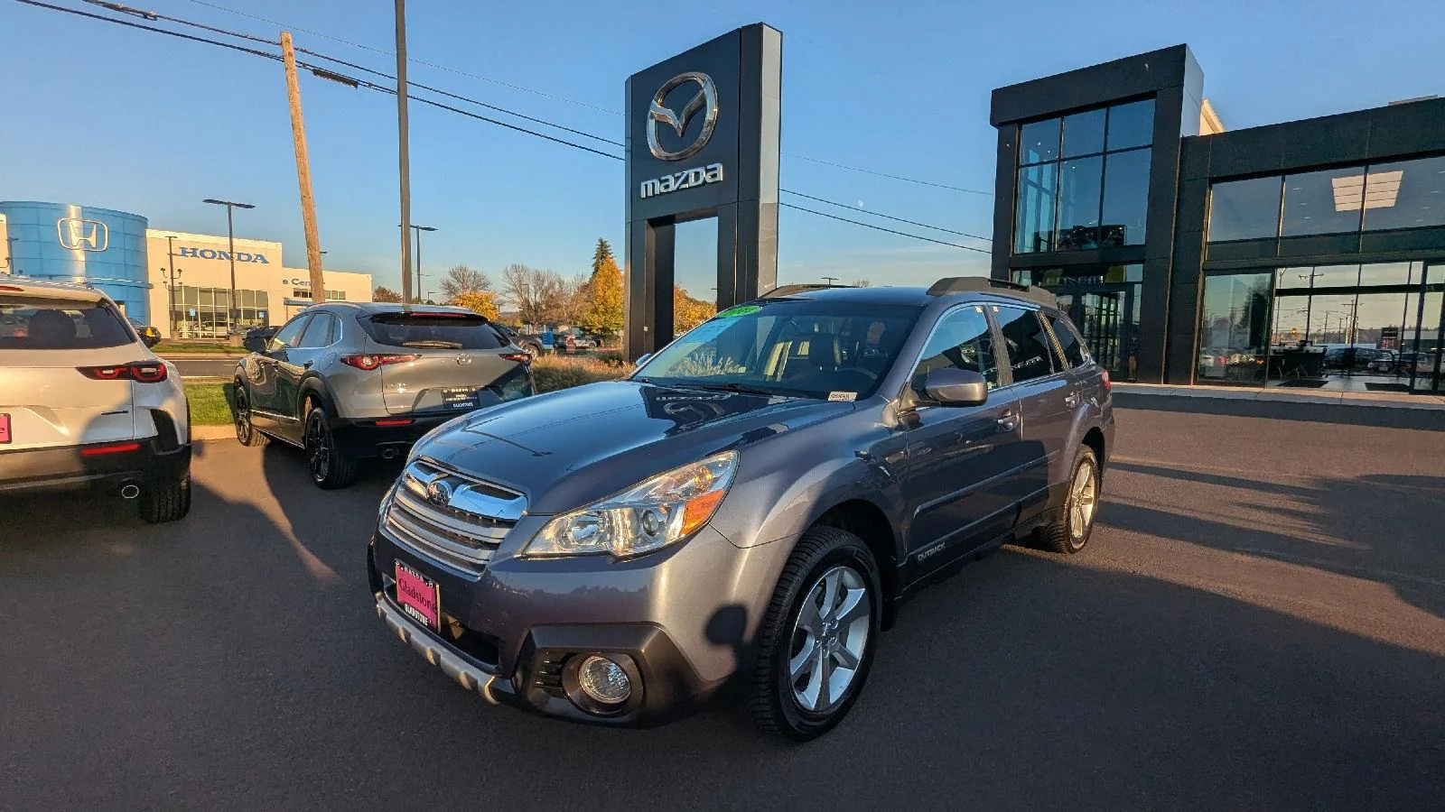 Used 2014 Twilight Blue Metallic Subaru 2.5i Limited image 1
