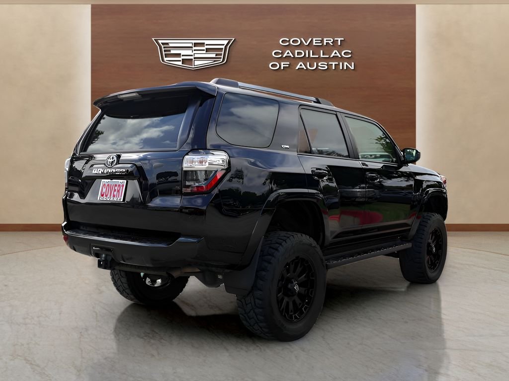 Used 2019 Black Toyota SR5 image 4