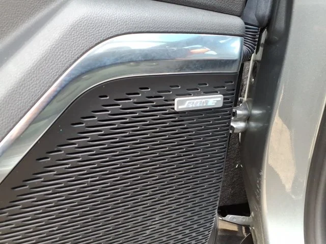 2024 GMC Acadia Denali - Photo 23