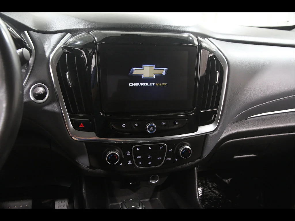 2018 Chevrolet Traverse 1LT - Photo 9
