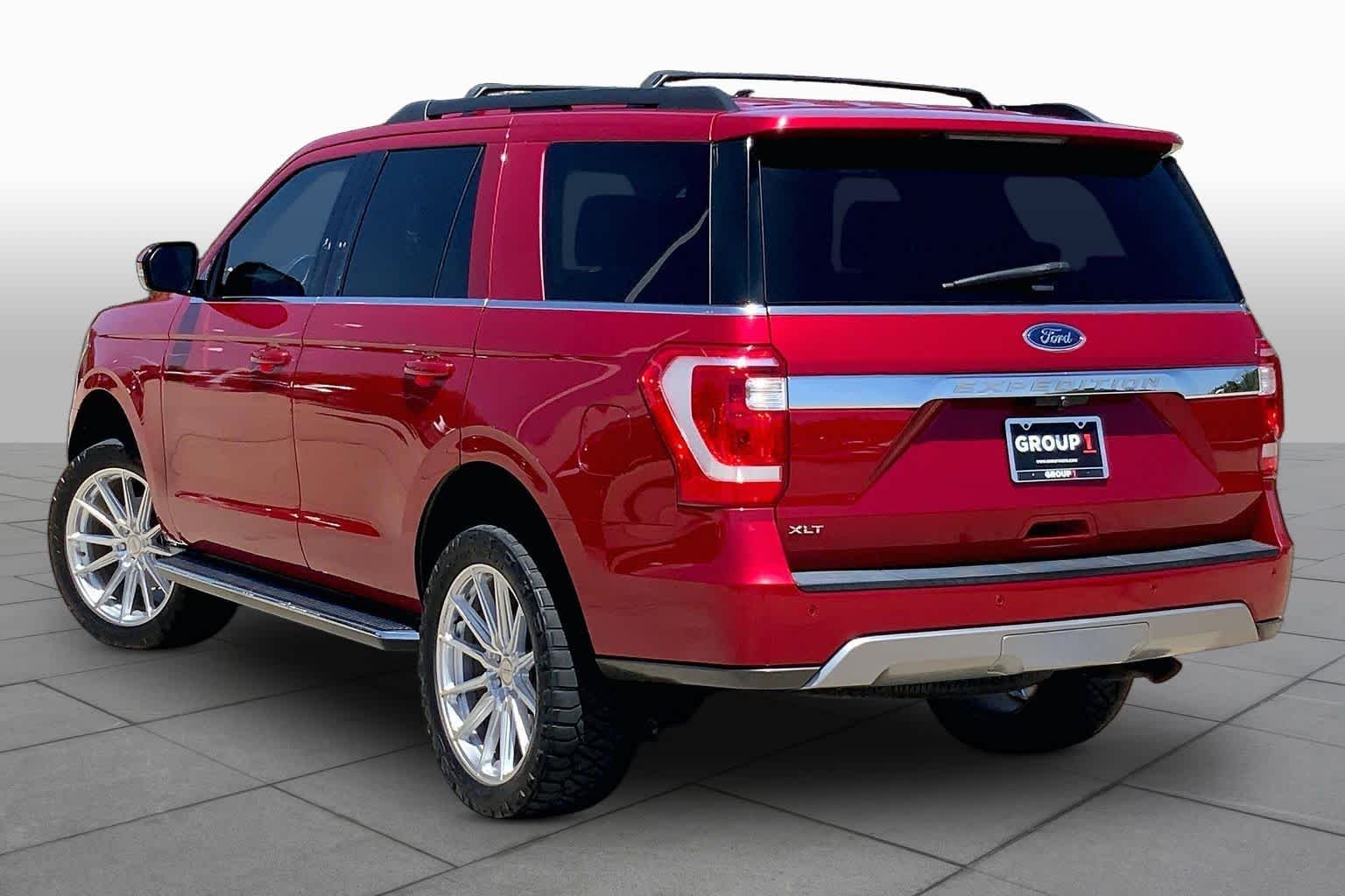 Used 2020 Rapid Red Metallic Tinted Clearcoat Ford XLT image 11