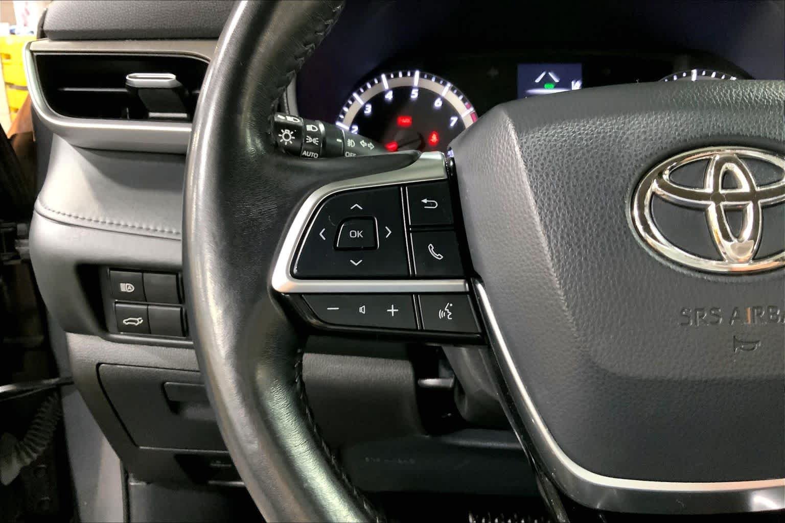 Used 2021 Magnetic Gray Metallic Toyota LE image 24