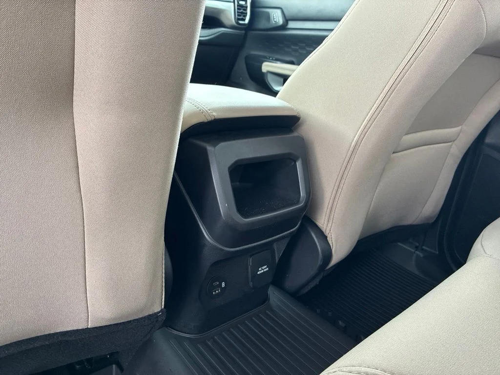 Used 2025 Gray Ford XLT image 52