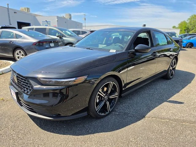 New 2026 Crystal Black Pearl Honda SE image 1