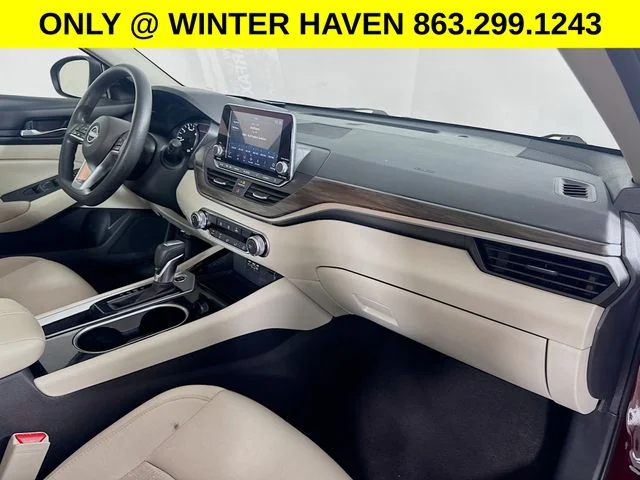 Used 2024  Nissan 2.5 SV image 26