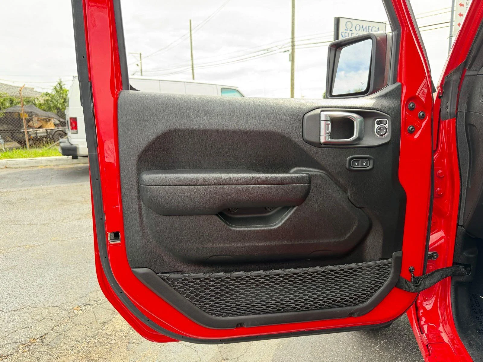 Used 2024 Red Jeep Sport S image 29