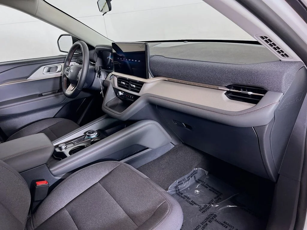 New 2026 White Ford Active image 30