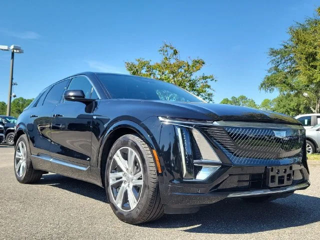 2024 Cadillac LYRIQ Tech - Photo 8