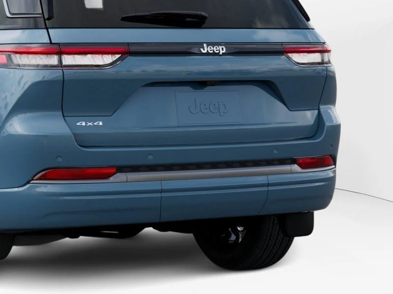 New 2026 Steel Blue Exterior Paint Jeep Limited Reserve image 15