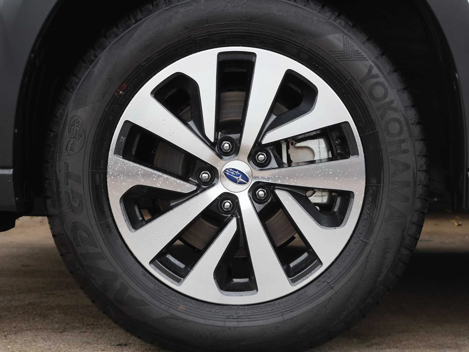 Used 2025 Crystal White Pearl Subaru Premium image 7