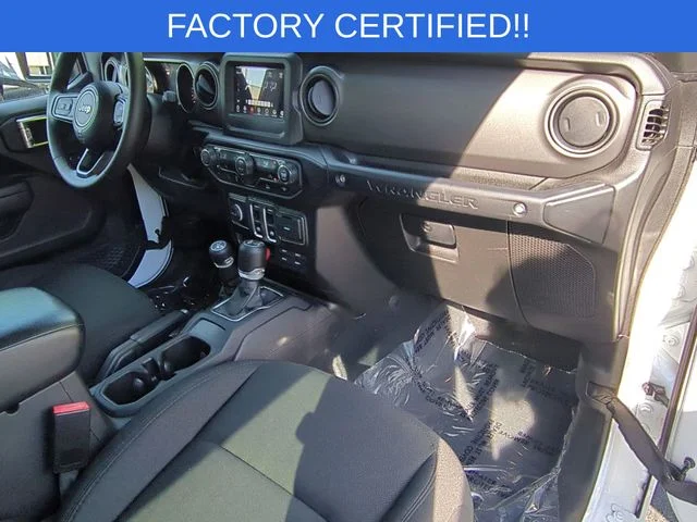 Used 2022 White Jeep Willys image 28