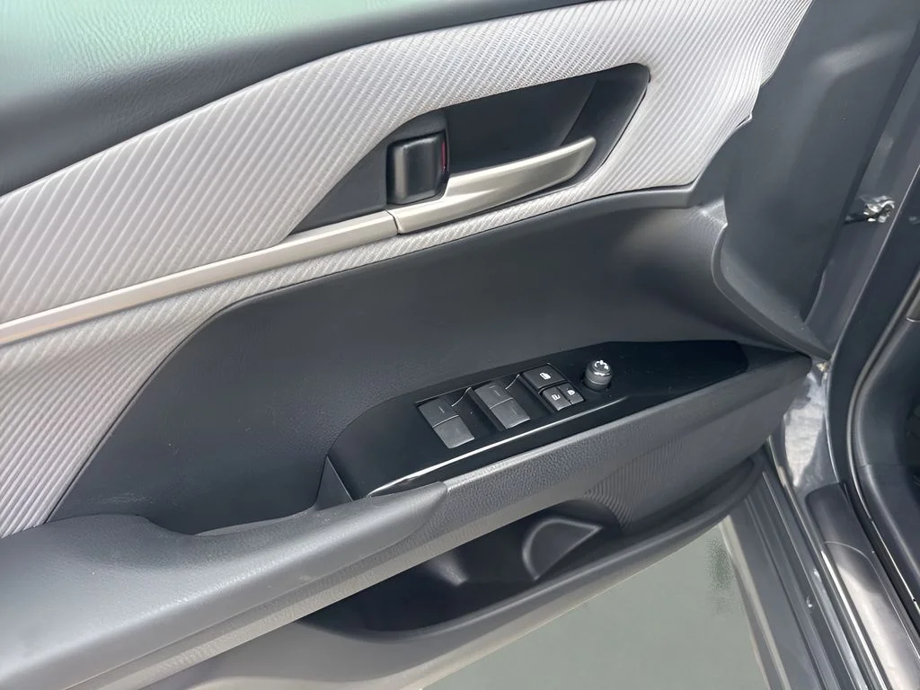 Used 2025 Gray Toyota SE image 22